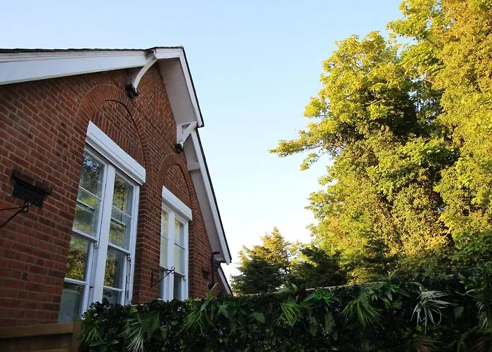 Villa: The Old Schoolhouse